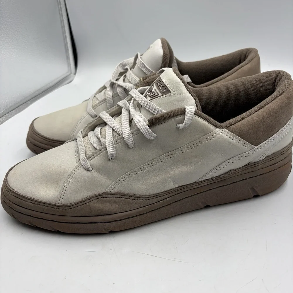 Vintage VanGrack Tan White Leather Sneakers Shoes 80's Very Rare Men's Size 12